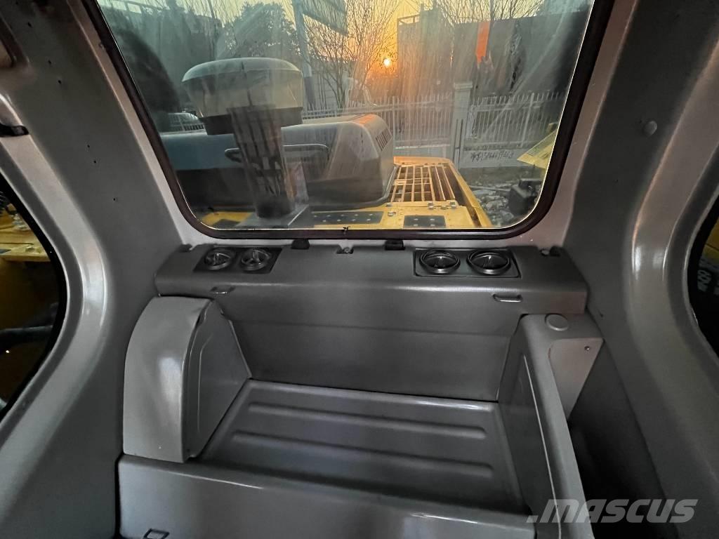 Komatsu PC270 Escavadoras de rastos