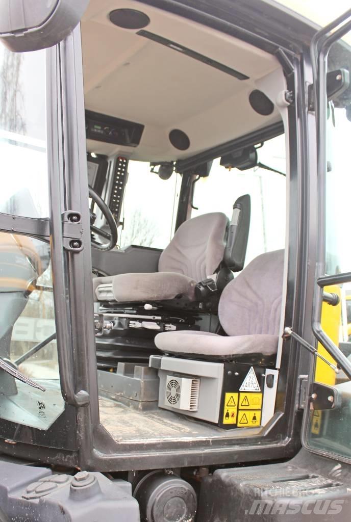 JCB Fastrac 4220 Tratores Agrícolas usados
