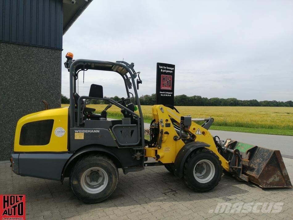 Weidemann 1880 Mini carregadoras