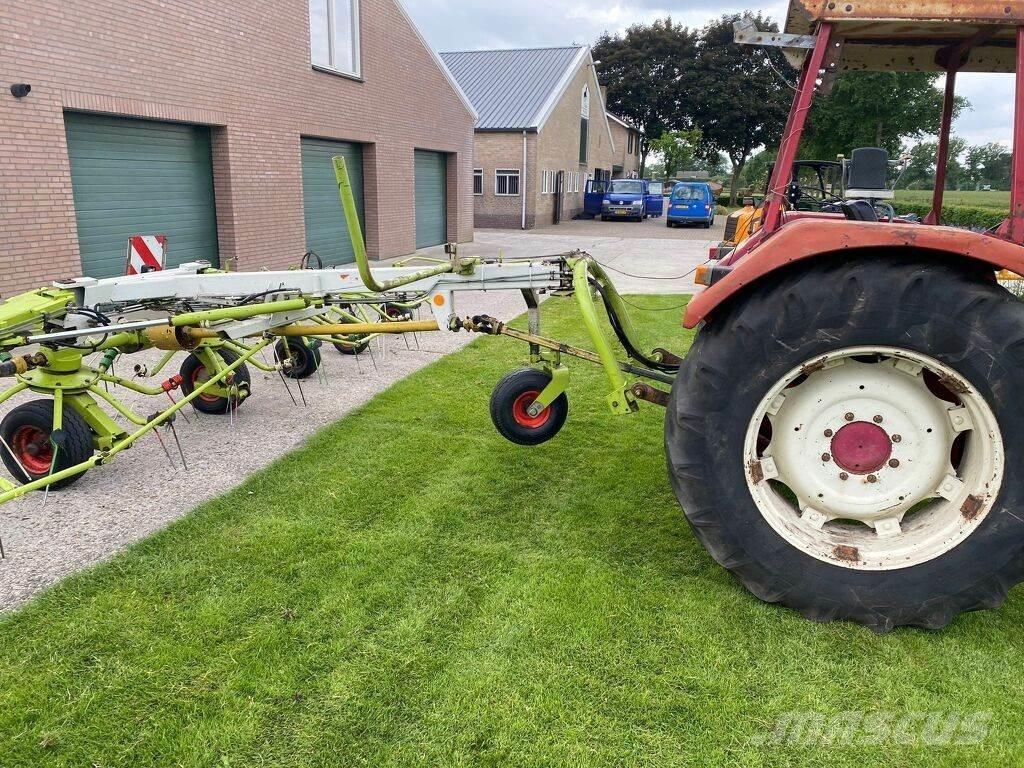 CLAAS volto 1050t Ancinho virador