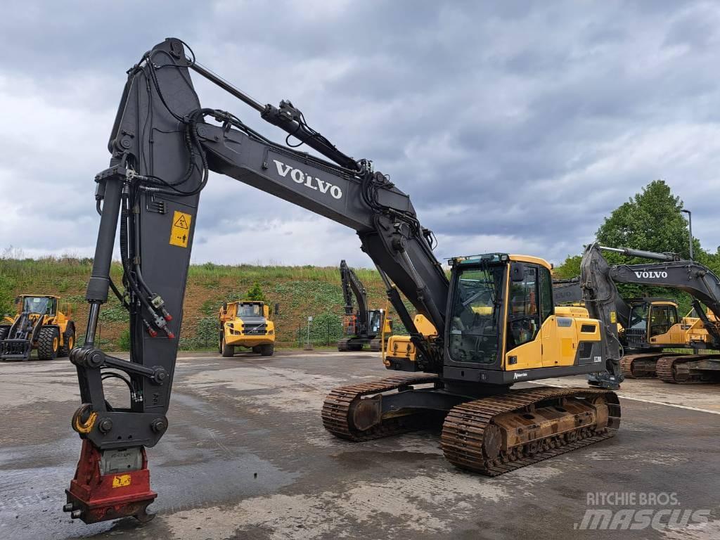 Volvo EC 220 DL Escavadoras de rastos