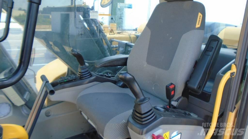 Volvo EC 160 D Escavadoras de rastos