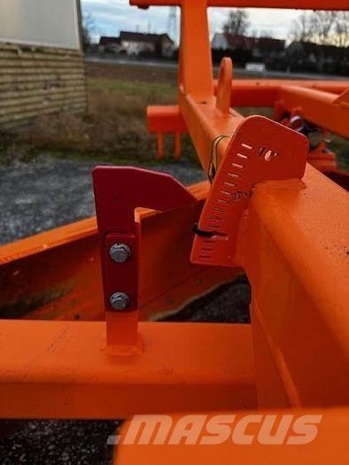 MS Grader 205 K Motoniveladoras