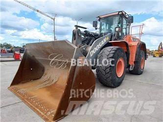 Doosan DL450 Pás carregadoras de rodas