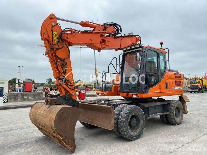 Doosan DX160W Escavadoras de rodas