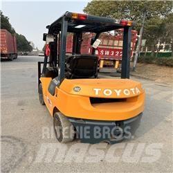 Toyota 62-7 FD N 30 Empilhadores Diesel