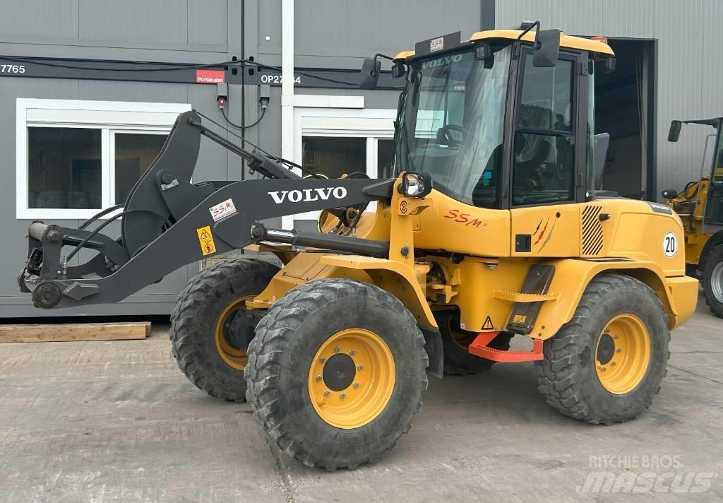 Volvo L 35 G Carregadoras de direcção deslizante