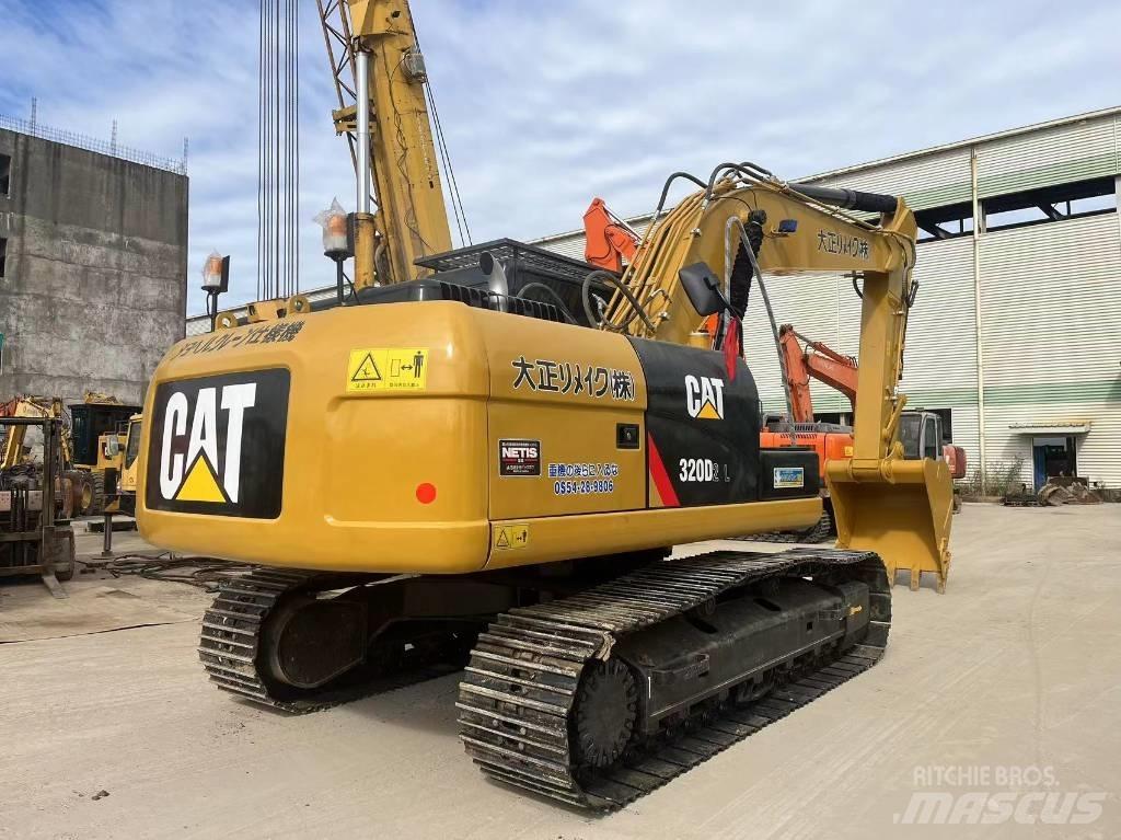 CAT 320 D Escavadoras de rastos