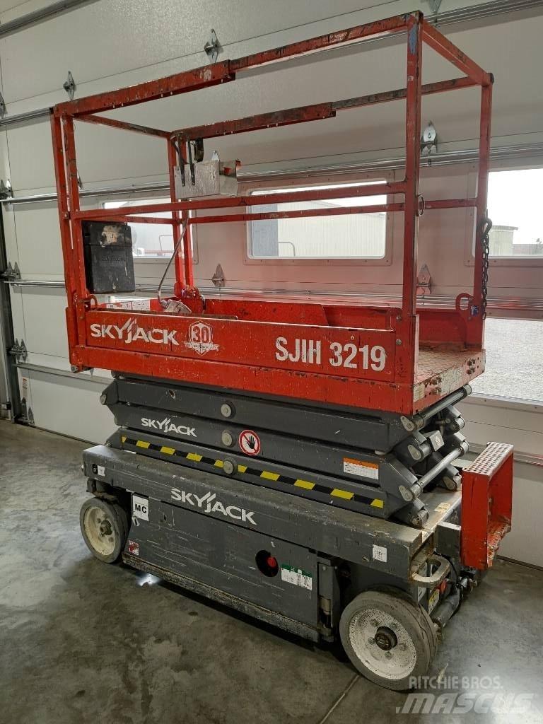 SkyJack SJ III 3219 Elevadores de tesoura