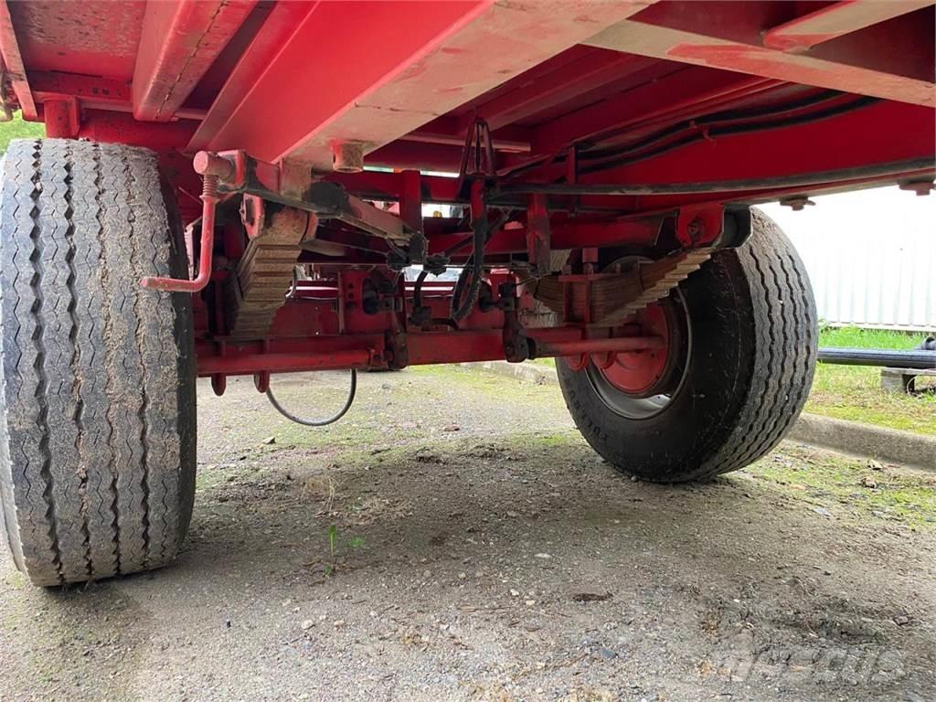 Agromet T-149 Reboques basculantes