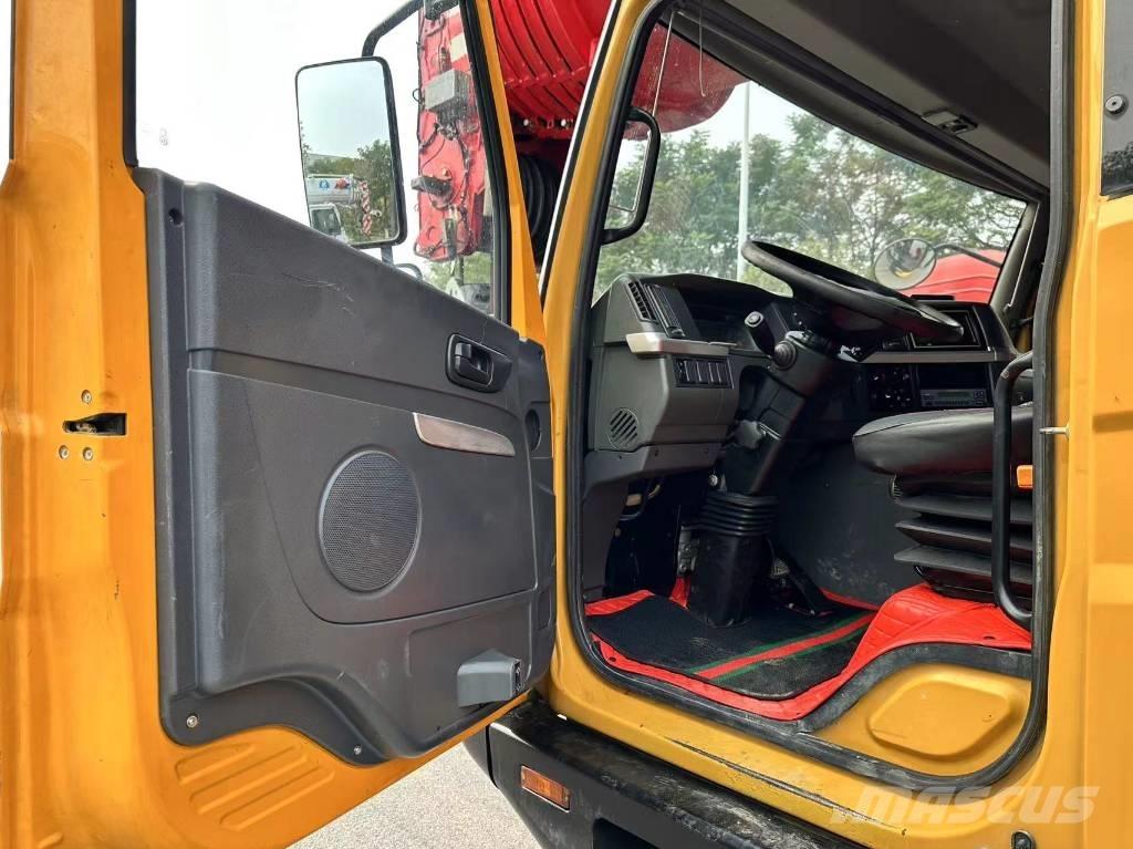 Sany STC1000T Gruas Todo terreno