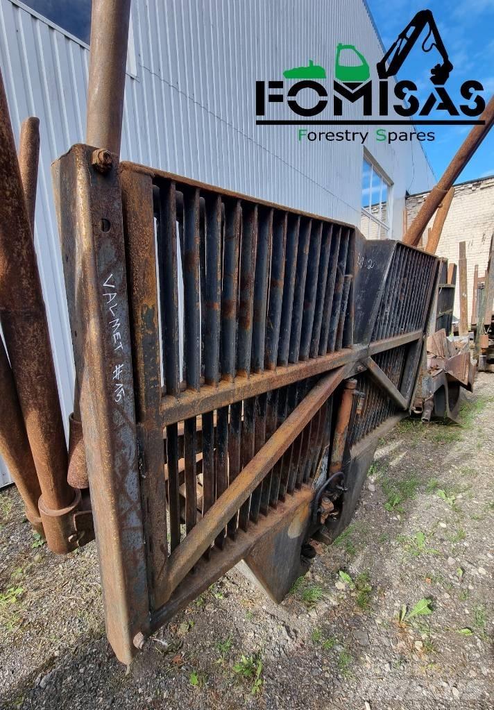 Valmet 840.2 Bunks Gruas carregadoras transportadoras