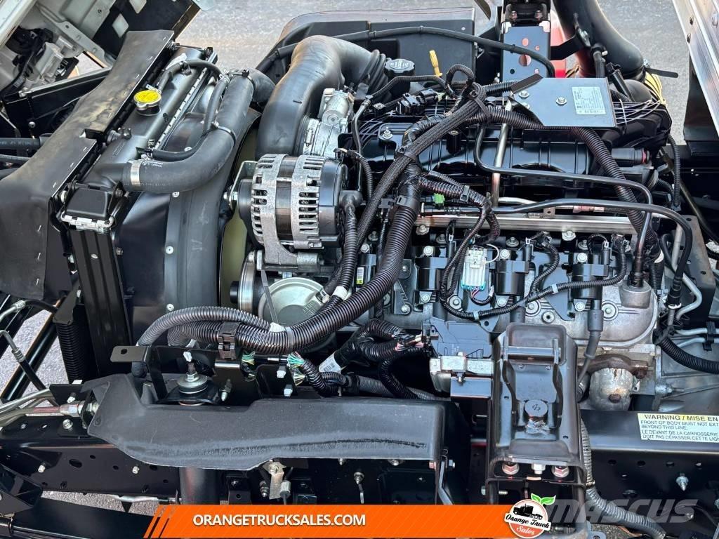 Isuzu NPR HD Camiões de caixa fechada