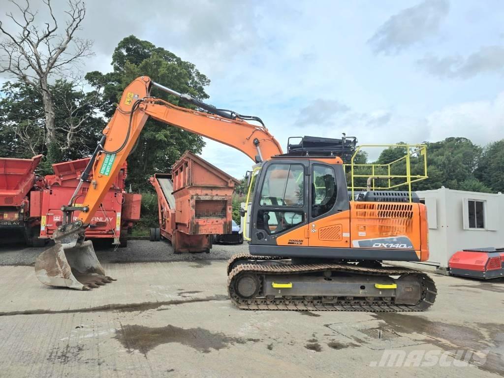 Doosan DX 140 LC Escavadoras de rastos