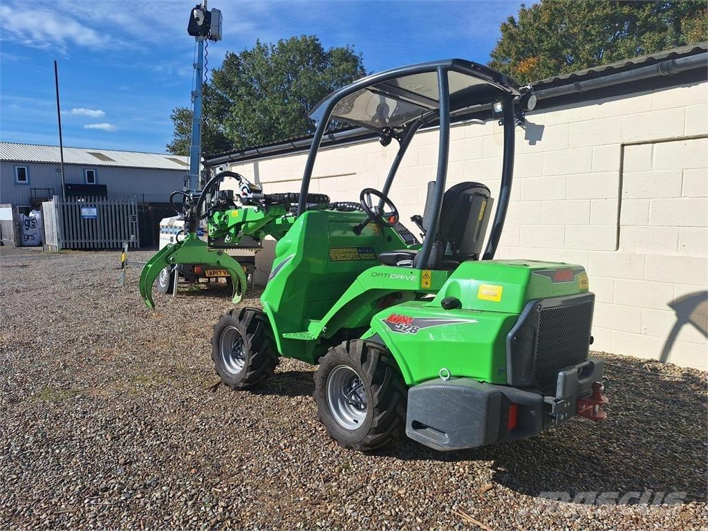 Avant 528 Pás carregadoras de rodas