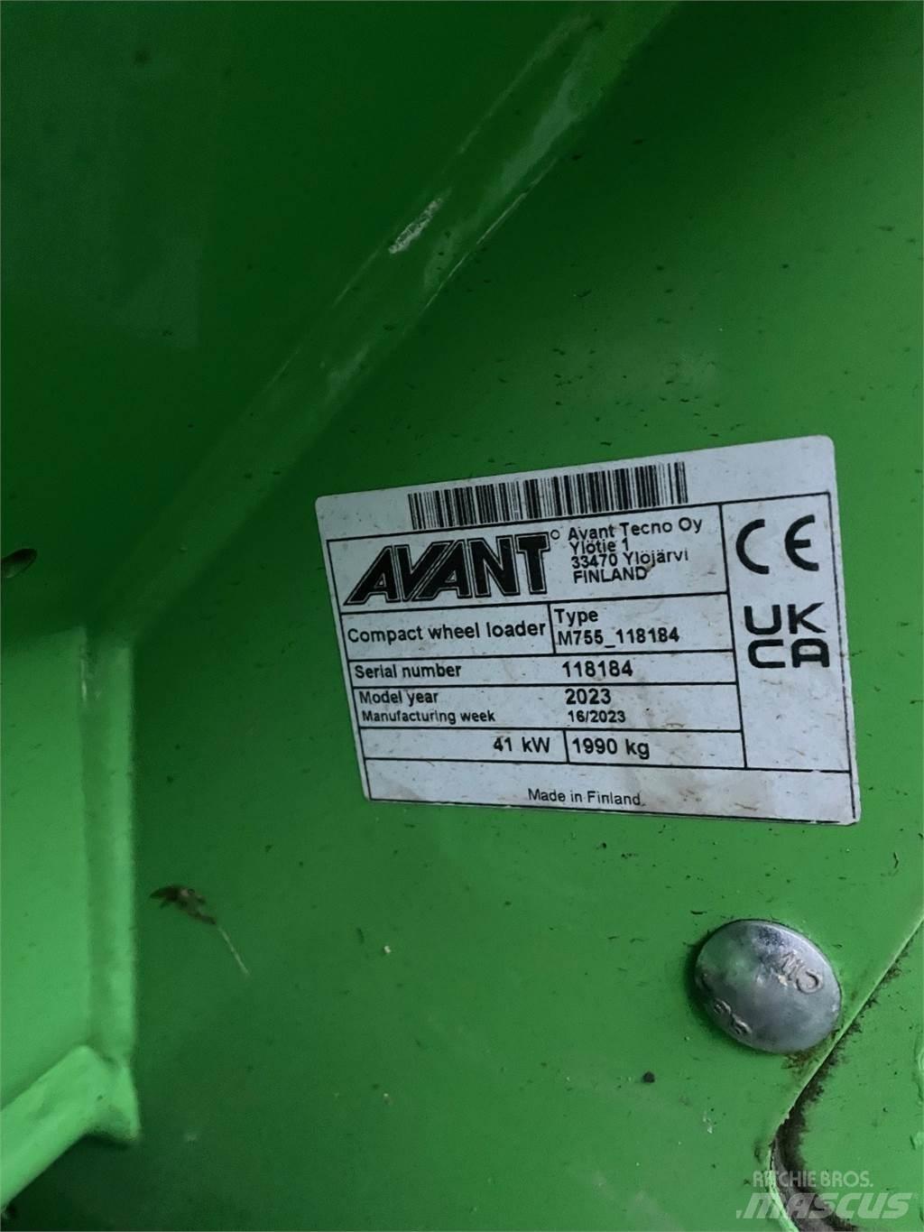 Avant AV 755I Pás carregadoras de rodas