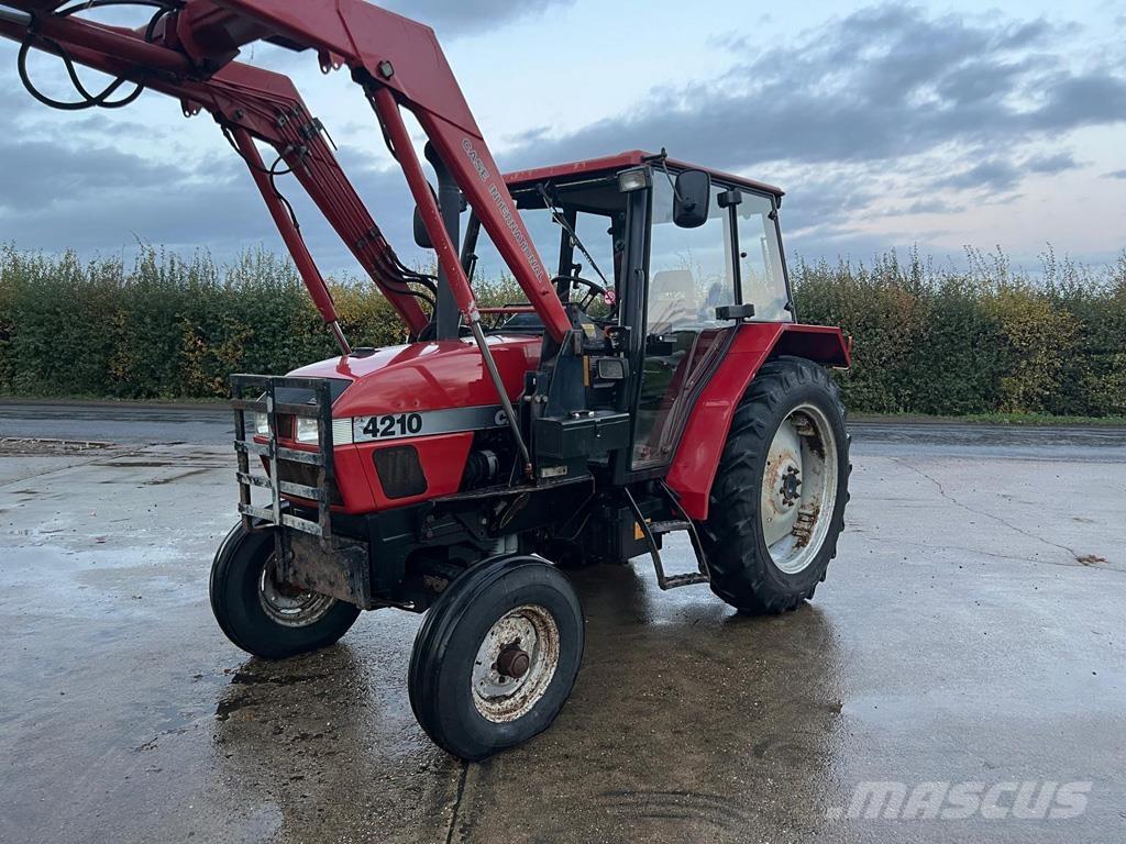 CASE 4210 Tratores Agrícolas usados