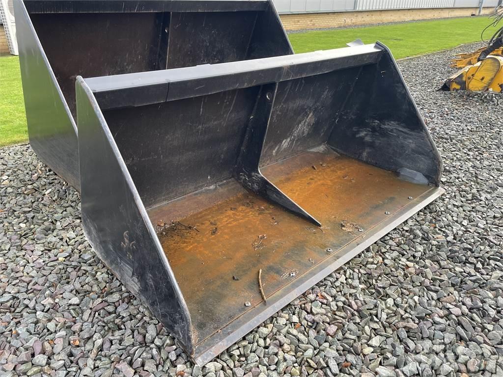 F.c.walker 1.5M3 Baldes