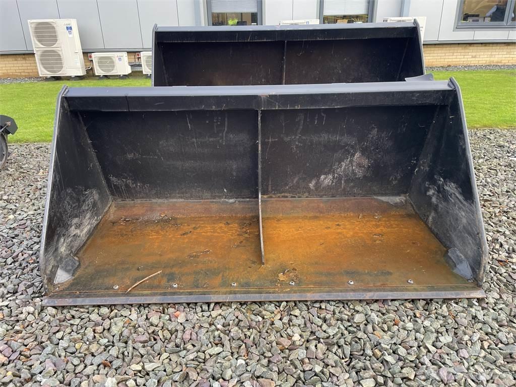 F.c.walker 1.5M3 Baldes