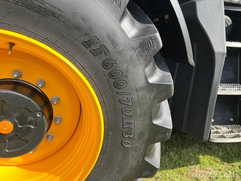 JCB 4220 FASTRAC Tratores Agrícolas usados