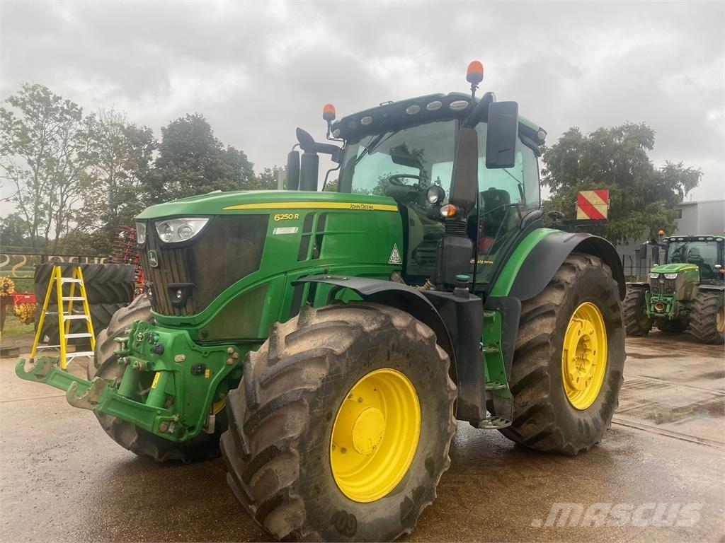 John Deere 6250R Tratores Agrícolas usados