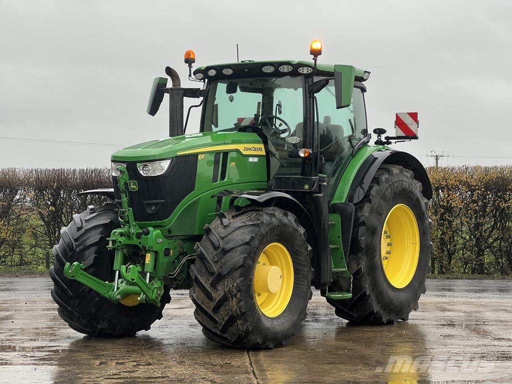 John Deere 6R215 Tratores Agrícolas usados