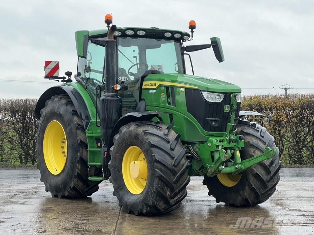 John Deere 6R215 Tratores Agrícolas usados