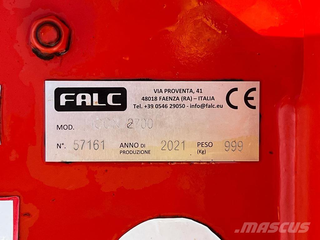 Krm ICON 2700S Gadanheiras e cortadores de folhas para pastos