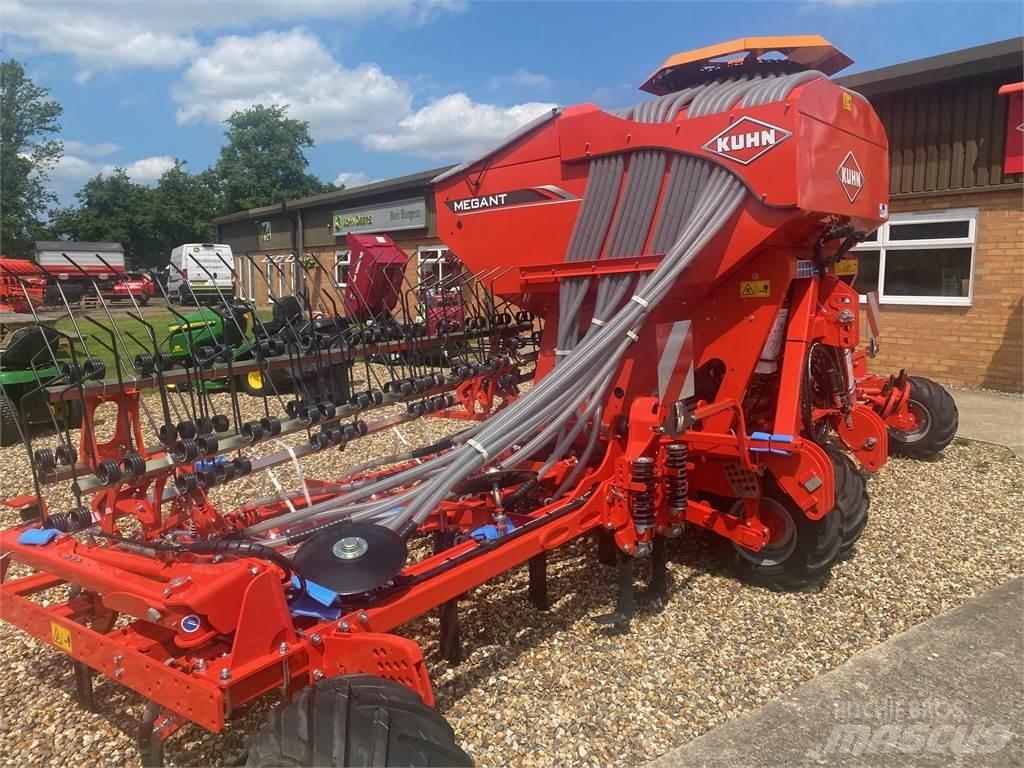 Kuhn MEGANT 602R Perfuradoras