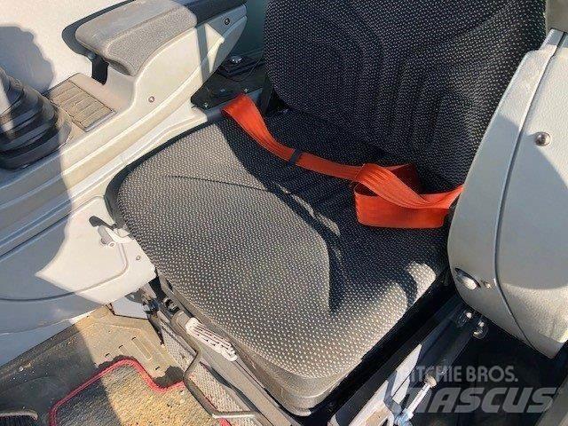 Yanmar SV120 Escavadoras Midi 7t - 12t