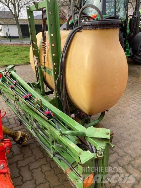 Amazone US604T Pulverizadores rebocados