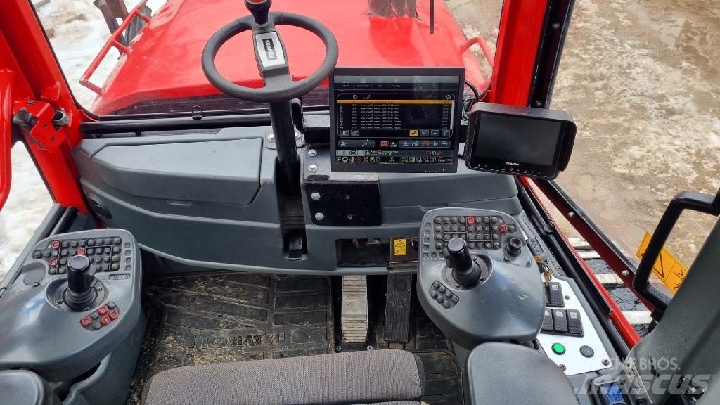 Komatsu 895 Forwarders florestais