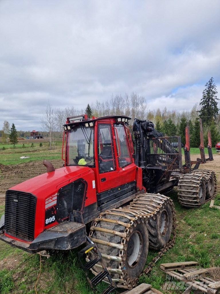 Komatsu 895 Forwarders florestais