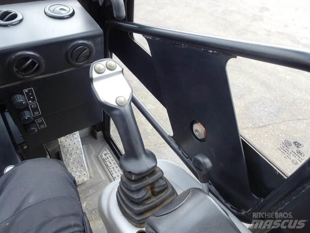 JCB 403 Pás carregadoras de rodas