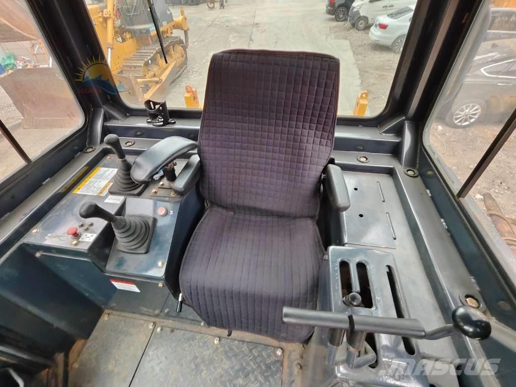 Shantui SD 22 Dozers - Tratores rastos