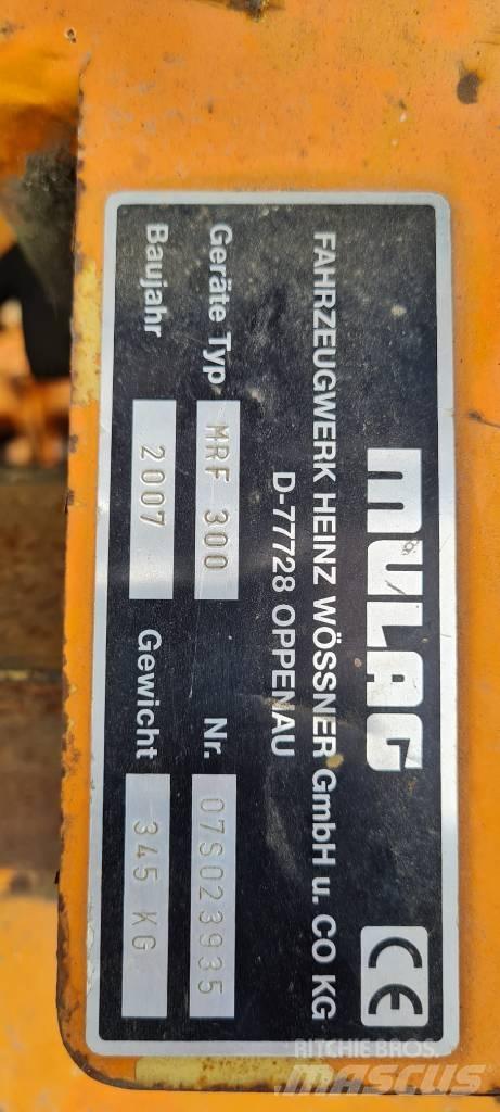 Mulag MRF300 Corta-Relvas montadas e arrastadas