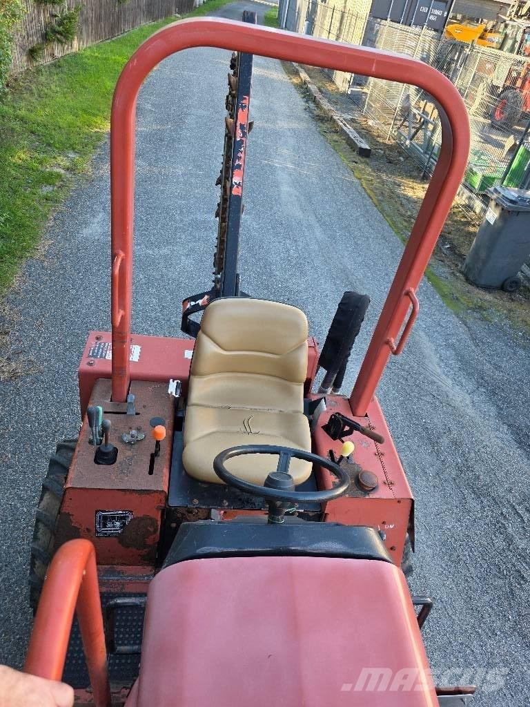 Ditch Witch RT 40 Abre-valas