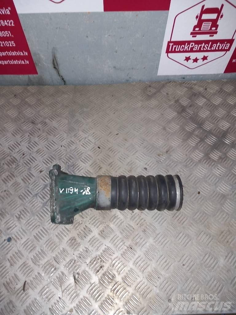 Volvo FH 12  1676491 Radiadores camiões e carrinhas