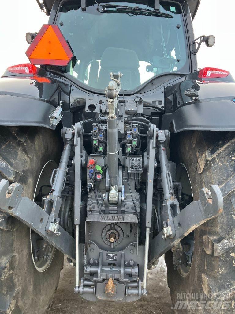 Valtra Q305 Tratores Agrícolas usados
