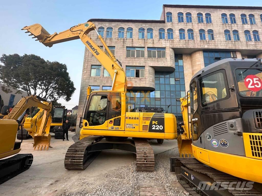 Komatsu PC 220-8 Escavadoras de rastos