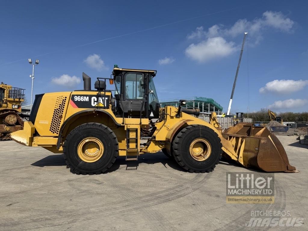 CAT 966 M Pás carregadoras de rodas