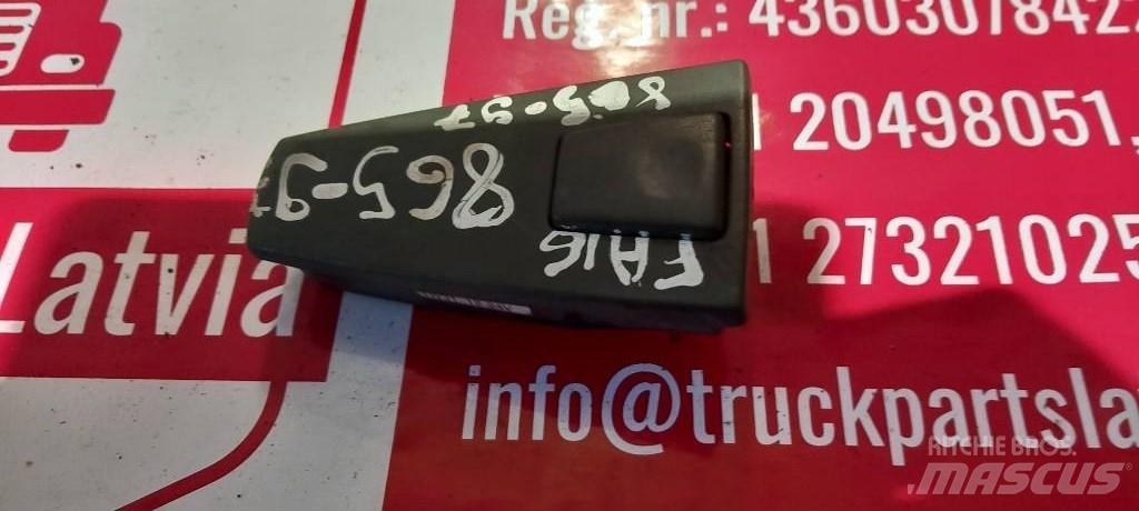 Volvo FH 12.  20568858 Cabines e interior