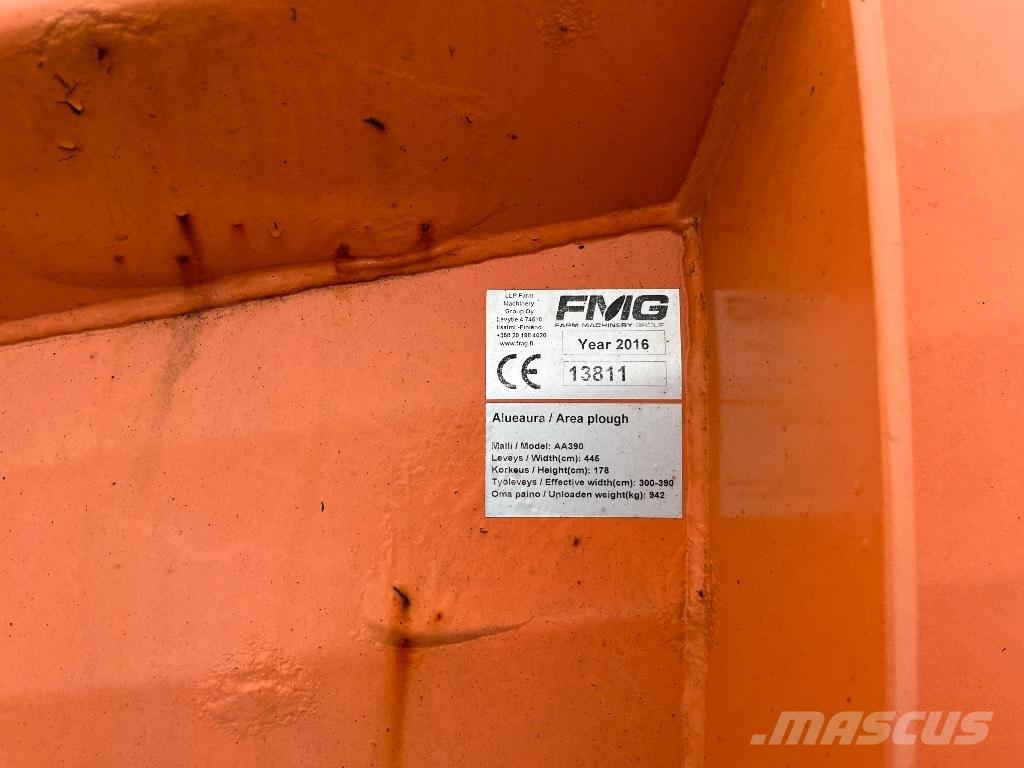 FMG 390 Lâminas de neve e arados