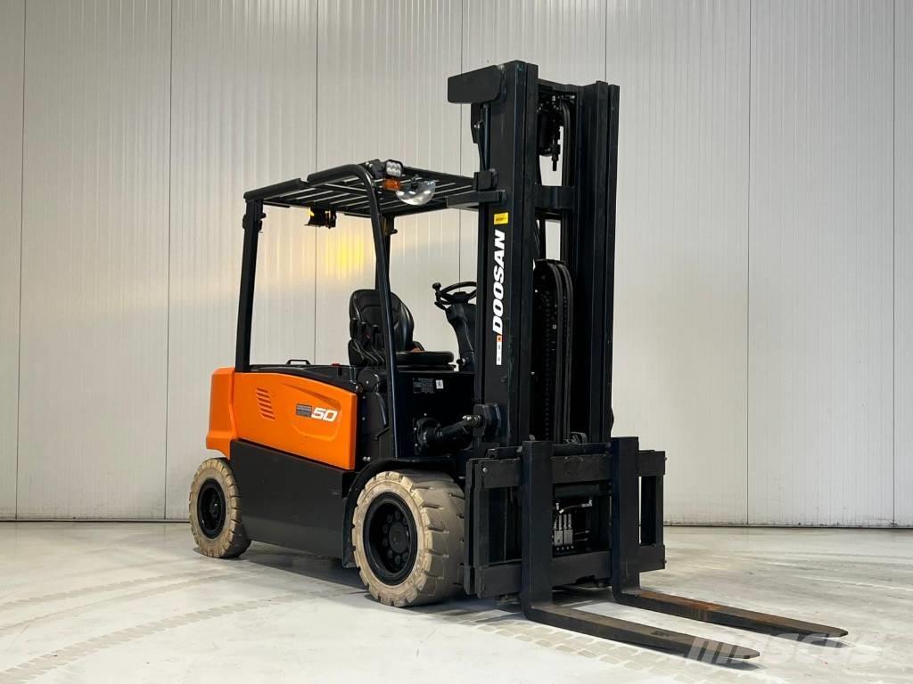 Doosan B50X-7 Empilhadores eléctricos