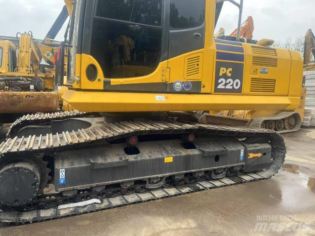 Komatsu PC 220-8 Escavadoras de rastos