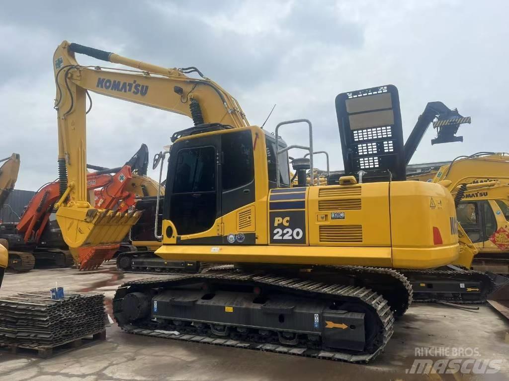 Komatsu PC 220-8 Escavadoras de rastos