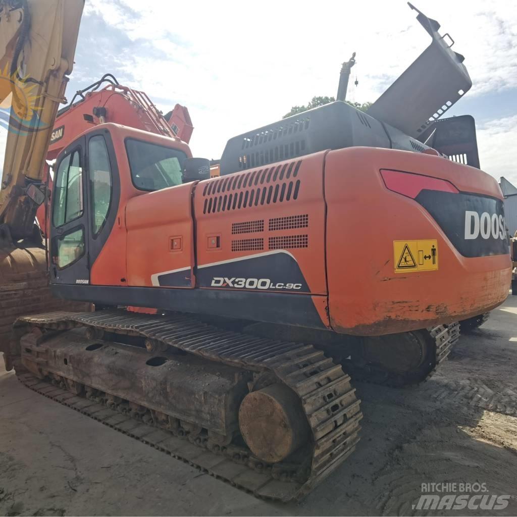 Doosan DX 300 LC Escavadoras de rastos