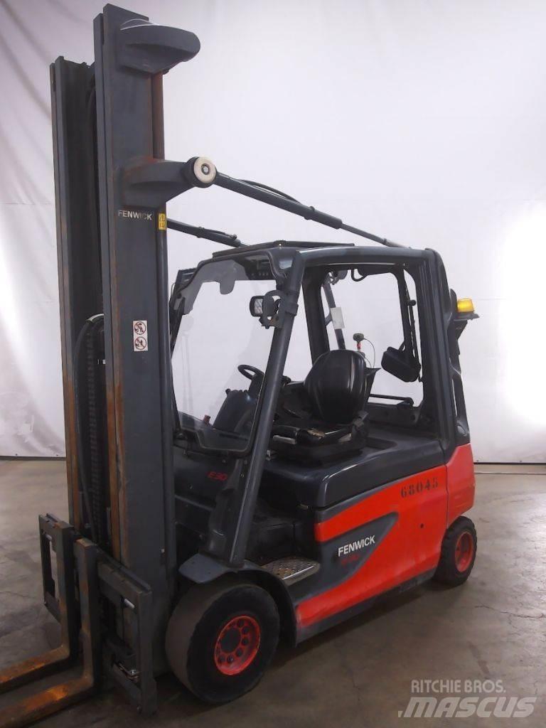 Linde E30L-01 Empilhadores eléctricos