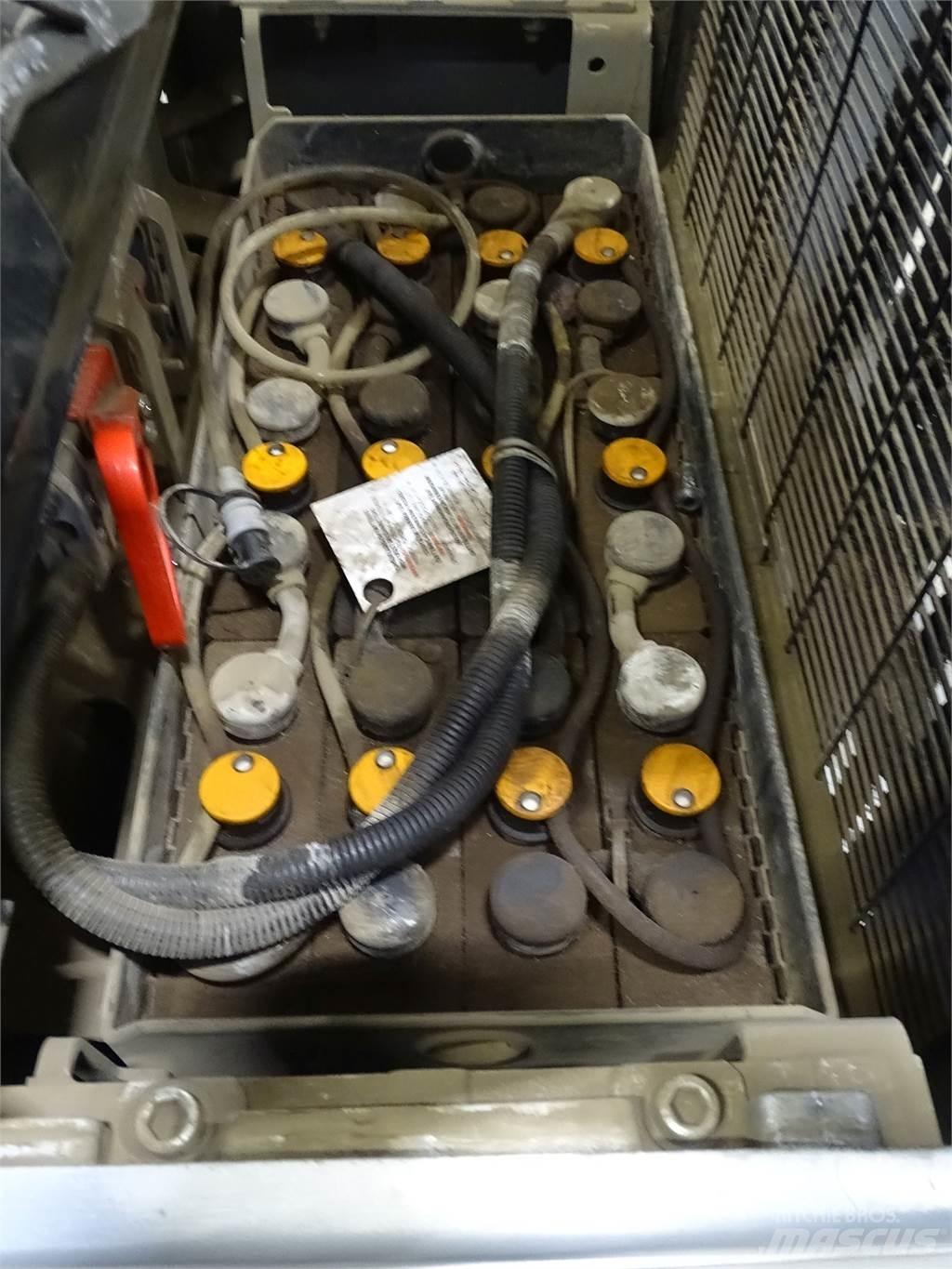 Still EXV-SF14 Empilhador para operador externo