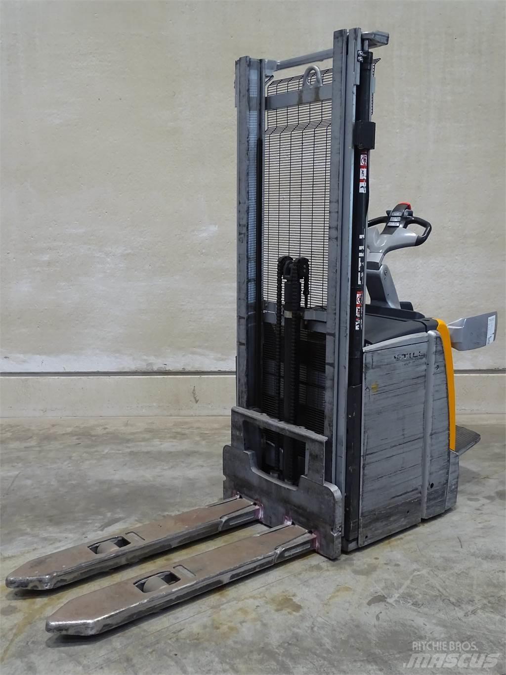 Still EXV-SF14 Empilhador para operador externo